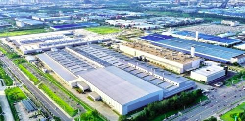 約克VRF系統(tǒng)成功中標(biāo)沃爾沃成都新能源電池車(chē)間，助力綠色制造與循環(huán)經(jīng)濟(jì)